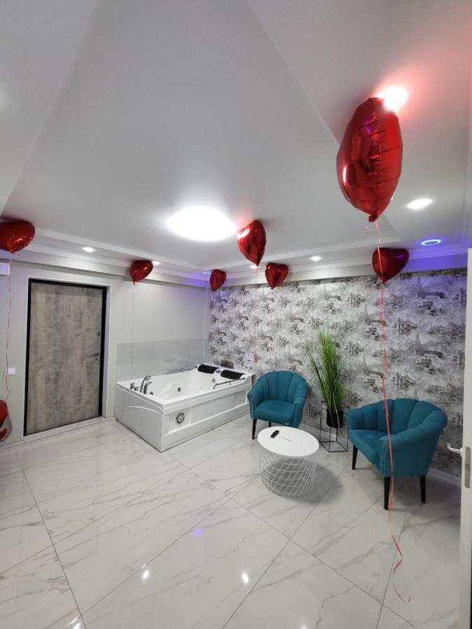 Vip For Lovers In Apartamento Chisináu